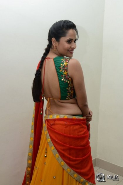 Anasuya-at-Soggade-Chinni-Nayana-Movie-Audio-Launch